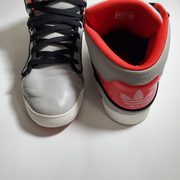 Adidas Grey / Red / Black / White Mid Shoes - Picture 5 of 8